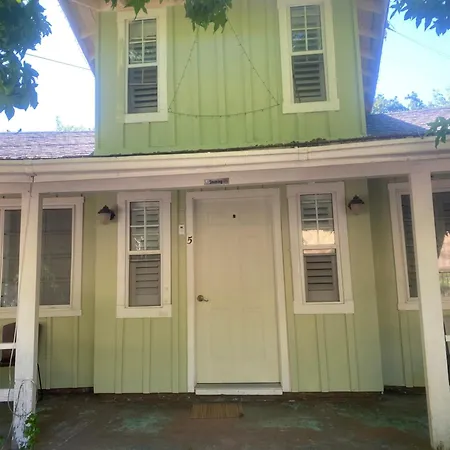 Seven Circles Lodge&Retreat Badger Exterior photo