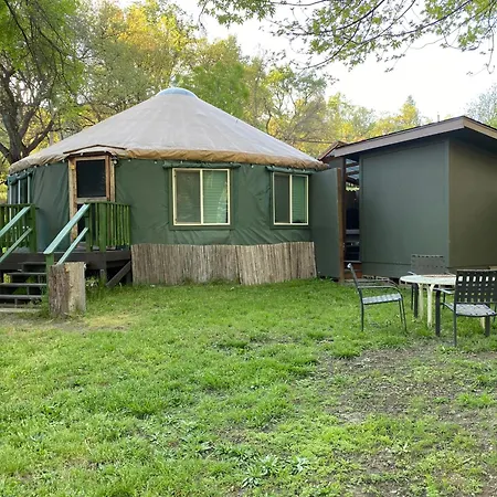 Seven Circles Lodge&Retreat Badger Exterior photo