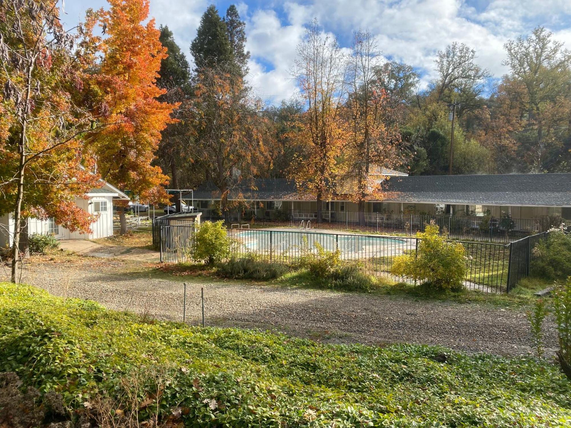 Seven Circles Lodge&retreat Hotel